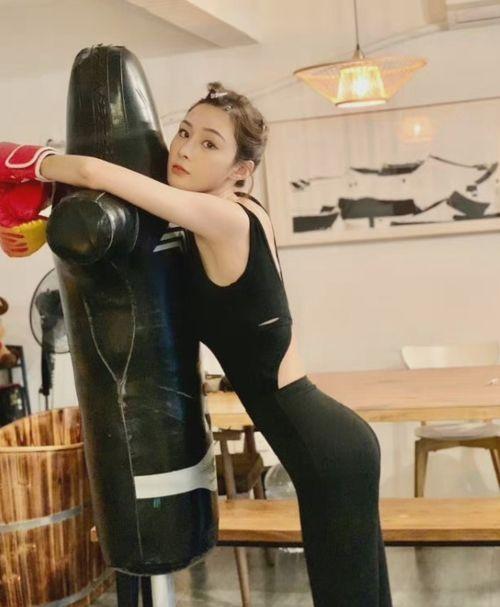 娱乐圈吃瓜汪小菲是谁,娱乐圈风云人物背后的故事 第2张 娱乐圈吃瓜汪小菲是谁,娱乐圈风云人物背后的故事 第2张