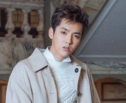 娱乐圈吃瓜故事小说推荐,瓜田里的秘密花园 第3张 娱乐圈吃瓜故事小说推荐,瓜田里的秘密花园 第3张